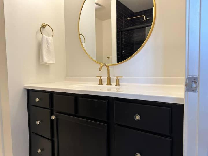 Vine City Home - Duplex - 3 Mins From Gwcc & Mercedes- Benz Stadium Atlanta Zewnętrze zdjęcie